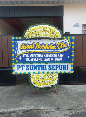 Papan Bunga Duka di Bale